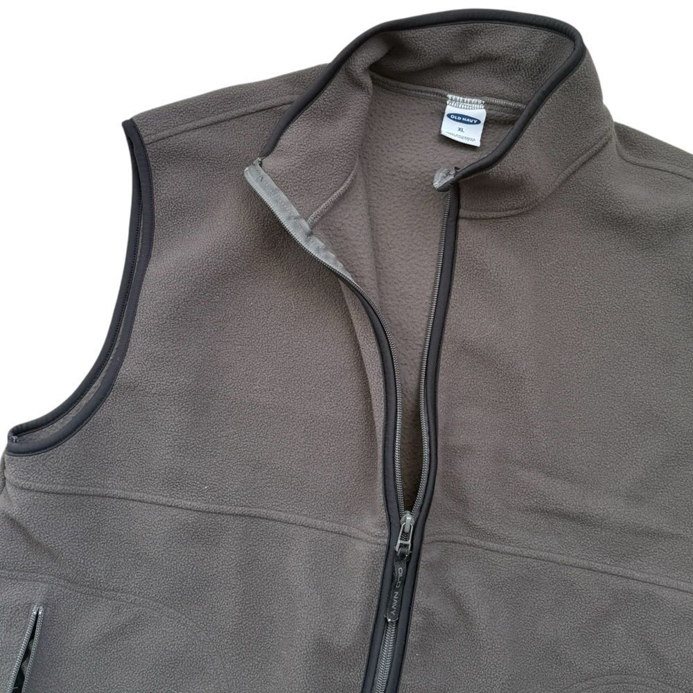 Old Navy Grey Fleece Men’s Vest Outdoor Size XL - Picture 7 of 7
